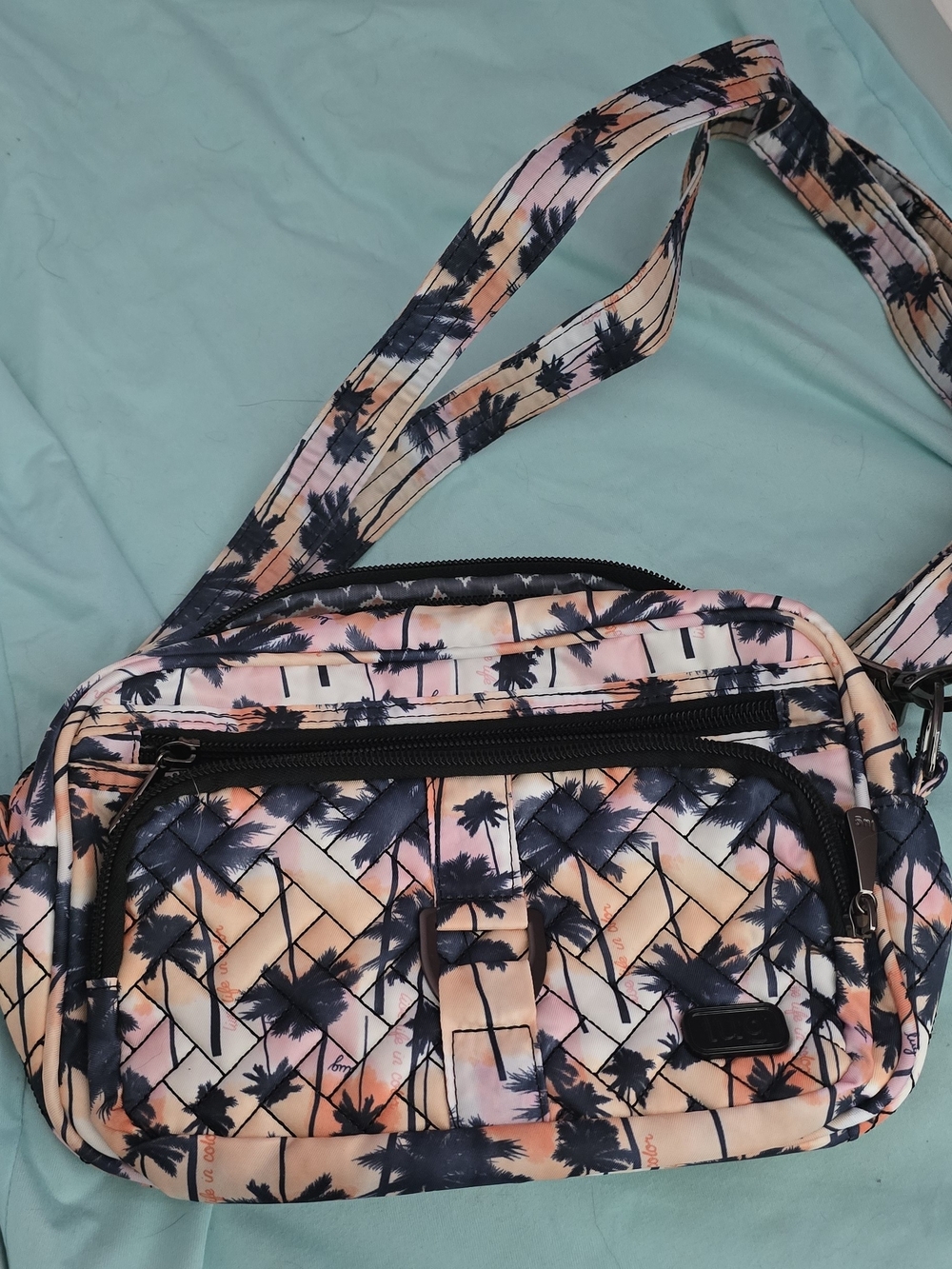 Lug Carousel Palm Print Crossbody Bag in Peach and Navy